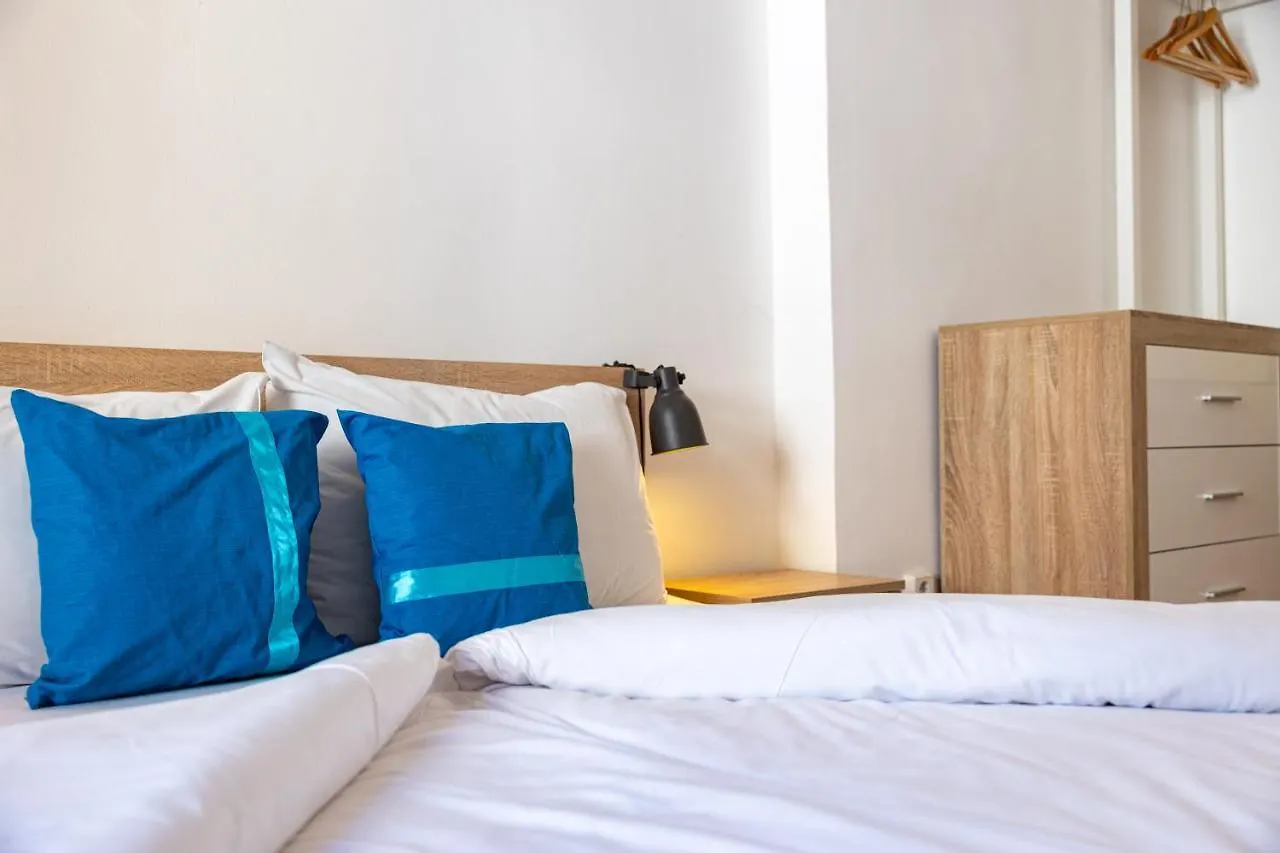 W25 Smart Apartment Budapest